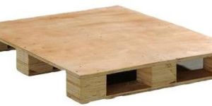Brown Plywood Pallet
