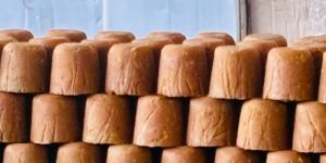 Gud Jaggery