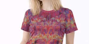 Womens Purple Red Geometric Glitch Pattern Cotton T-Shirt