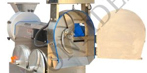 Automatic Vegetable Cutting Machine