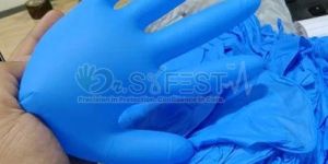 Nitirle Examination Gloves