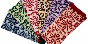 Ladies Abstract Print Mom Batik Nighty Fabric