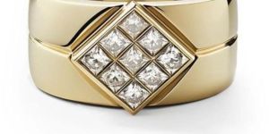 18K Yellow Gold 9 Princes Cut Diamond Ring
