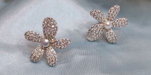 Five Petals Flower Earring
