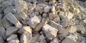 Feldspar Lumps
