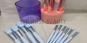 Plastic Makeup Brush Set