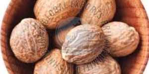 Whole Nutmeg Spice