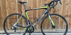 cannondale 56cm synapse hi-mod disc brake bicycle