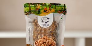 Whole Kashmiri Walnut Kernels
