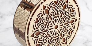 Aurazio Handcrafted Wooden Designer Clutch Box