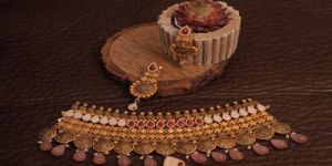Vintage Pearl Drop Coin Necklace Set