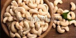 W400 Cashew Nut