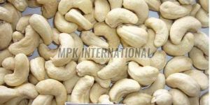 WW240 Cashew Nut