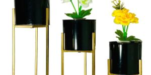 Metal Plant Stand
