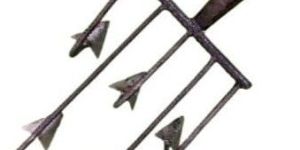 Iron 5 Point Garden Weeder