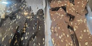 Dark Nuts Chocolate Bar