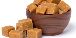 Brown Natural Jaggery Cubes