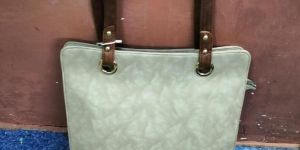 Green Textured Ladies Tote Bag