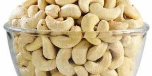 W320 Whole Cashew Nut