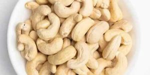 W210 Whole Cashew Nut