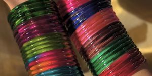 Multicolor Glossy Bangles