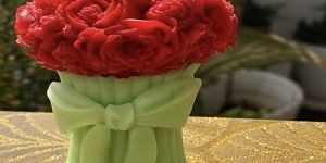 Soy Wax Red Rose Buke Candle