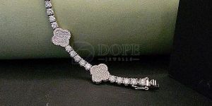 Round Cut Unique Flower Design Diamond Bracelet