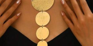 Golden Pearl Necklace Set