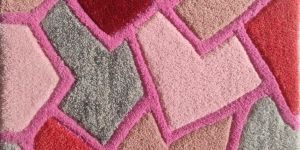 Handwoven Wool Geometric Pattern Rug
