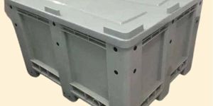 Industrial Plastic Sleeve Pallet and Cover Set
