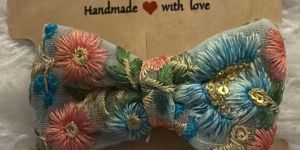 Embroidered Bow Clip