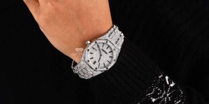 MDW51 Quartz Push Button Watch