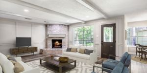 Virtual Staging Service