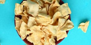 Besan Papdi Namkeen