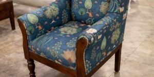 queen arm sofa chair