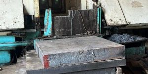 Manual Bandsaw Machine