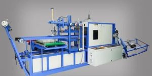 Vaccum Forming Machine