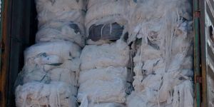 Mattress Cut Waste , ( Recron Waste)