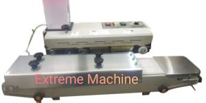 Semi-automatic long cotton wick making machine