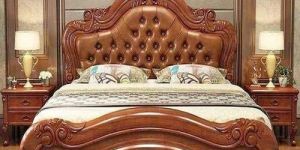 Wooden Queen Size Bed