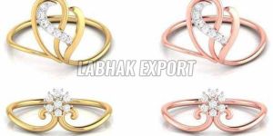 Twisted Band Diamond Gold Ring