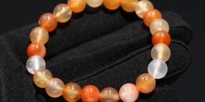 Red Carnelian Polished Beaded Stretch Bracelet