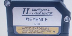 ILS-100 Keyence INTELLIGENT-L Laser Sensor