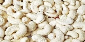 W150 Whole Cashew Nuts