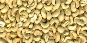 W450 Whole Cashew Nuts
