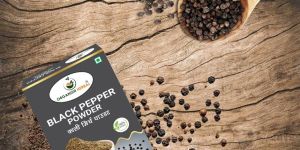 premium black pepper powder