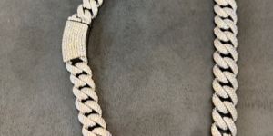 Diamond Chain