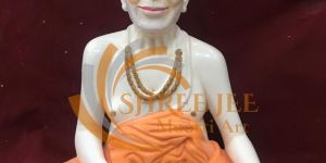 yogiji maharaj marble statue