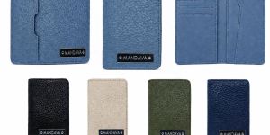 Textured Men Faux Leather Wallet