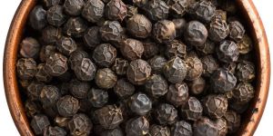 Dried Black Pepper Seeds